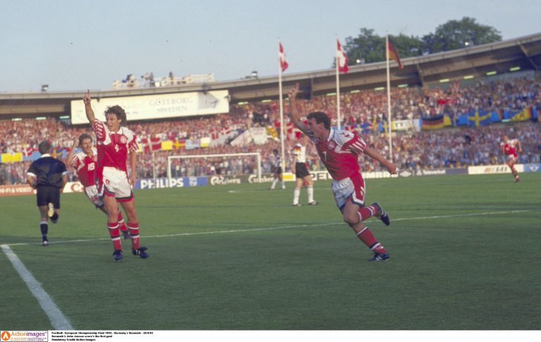 Fútbol - Final del Campeonato de Europa de 1992 - Alemania x Dinamarca - 26/6/92 