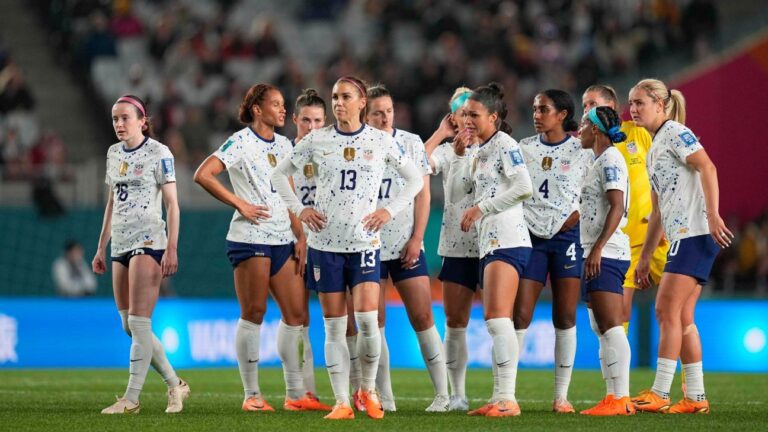 El jefe de la USWNT, Andonovski, advierte que "no hay lugar para el error" contra Suecia