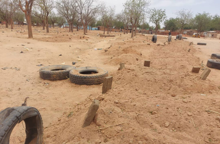 Cómo los combatientes árabes llevaron a cabo una masacre étnica en curso en Sudán