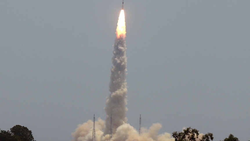 La agencia espacial de la India lanza una misión de cohete para estudiar el sol y los efectos de la radiación solar