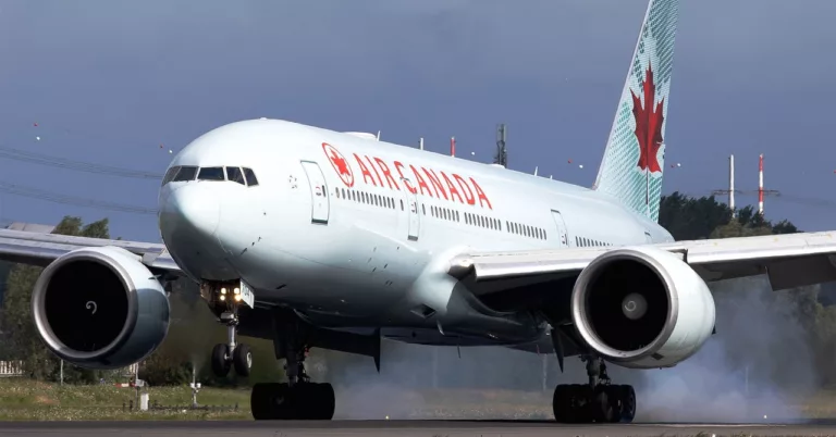 Air Canada debe respetar una política de reembolso creada por su chatbot