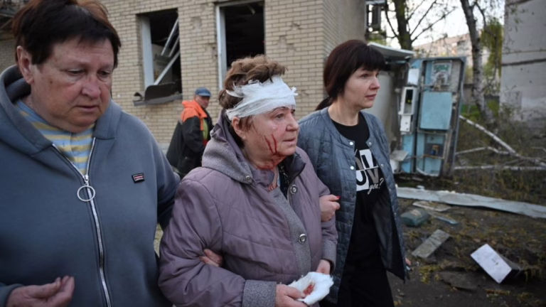 Al menos dos muertos en ataques rusos contra Ucrania Kharkiv, Sumy | Noticias de la guerra rusa-Ucrania