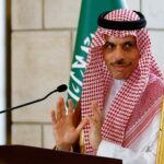 Arabia Saudita dice que financiará conjuntamente los salarios del estado de Siria con Qatar | Noticias de guerra siria
