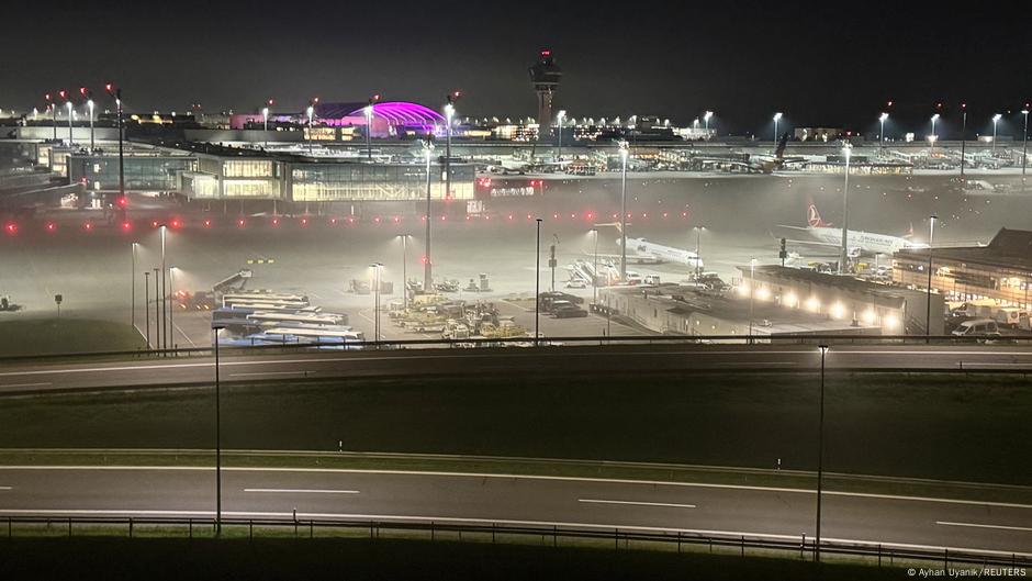 Munich Airport closes again amid drone sightings – DW – 10/03/2025