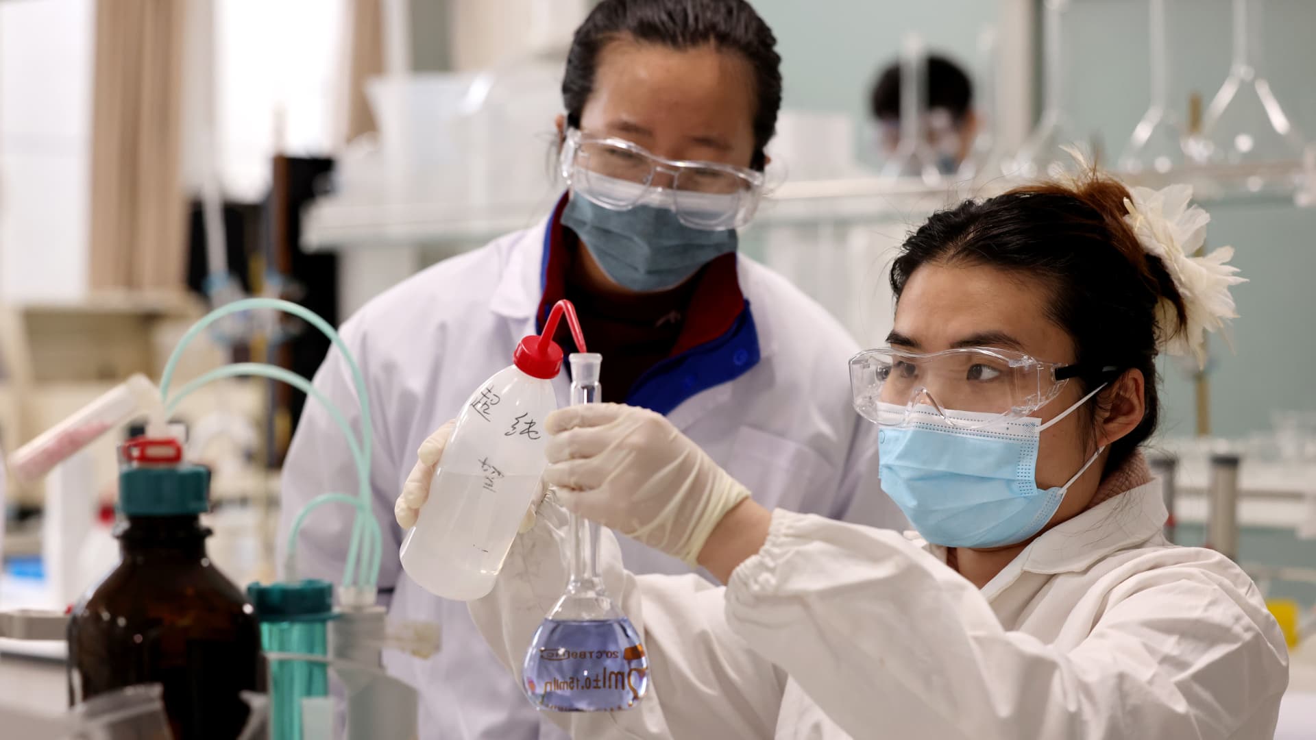 China está obteniendo rápidamente una ventaja sobre los Estados Unidos en biotecnología