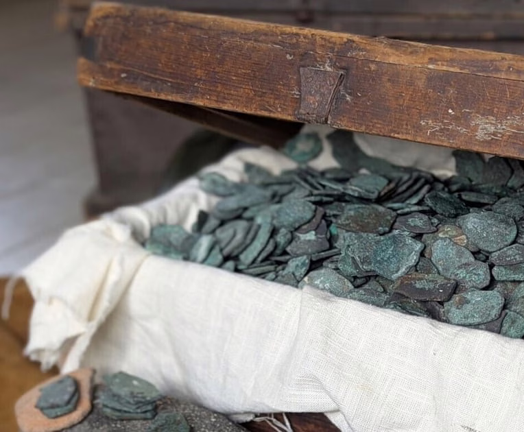 Treasure hunters discover $1m in silver and gold coins off Florida coast | Florida