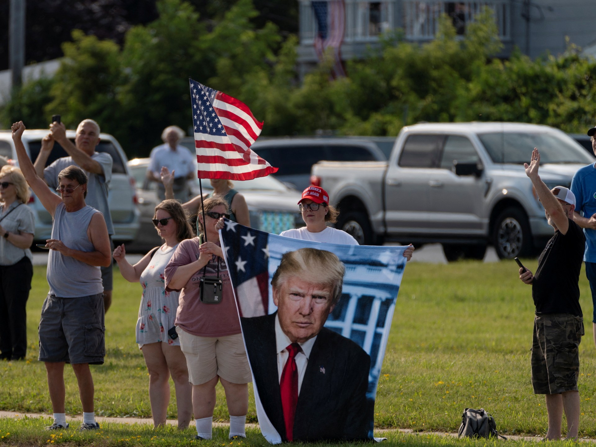 El FBI confirma que el gabinete de Trump elige el objetivo de amenazas de bomba y "golpe de estado" | Noticias de Donald Trump