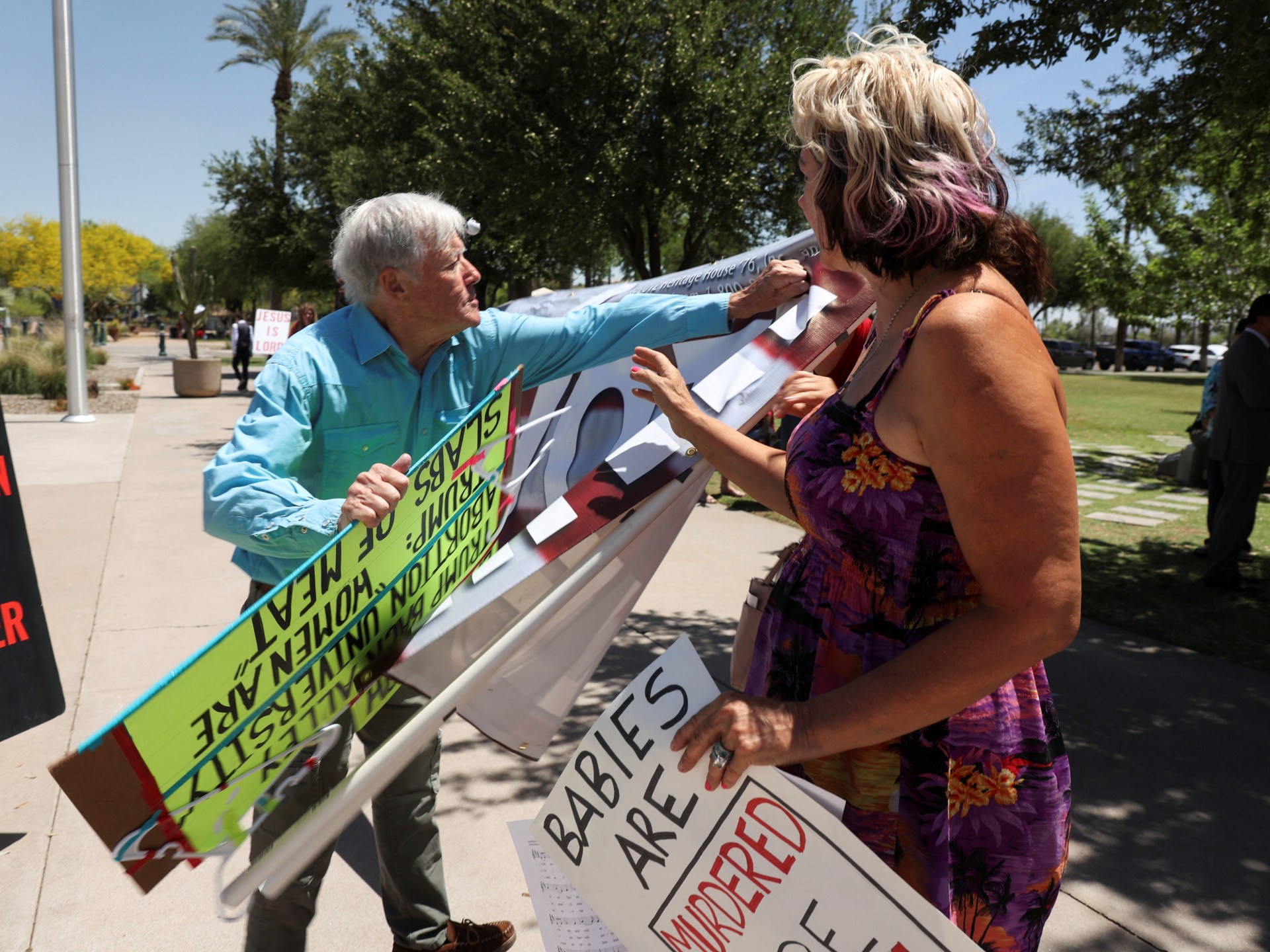 El Senado de Arizona deroga casi totalmente la prohibición del aborto de 1864 en una votación divisiva |  Noticias