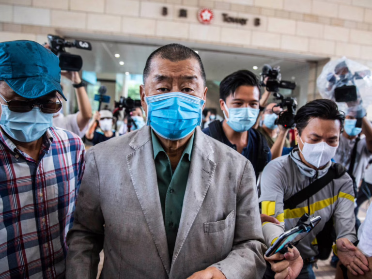 El juicio del magnate de Hong Kong, Jimmy Lai, problemas de salud retrasados | Noticias