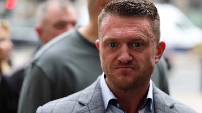 Figura de extrema derecha Tommy Robinson liberado temprano de la prisión del Reino Unido | Las noticias de extrema derecha