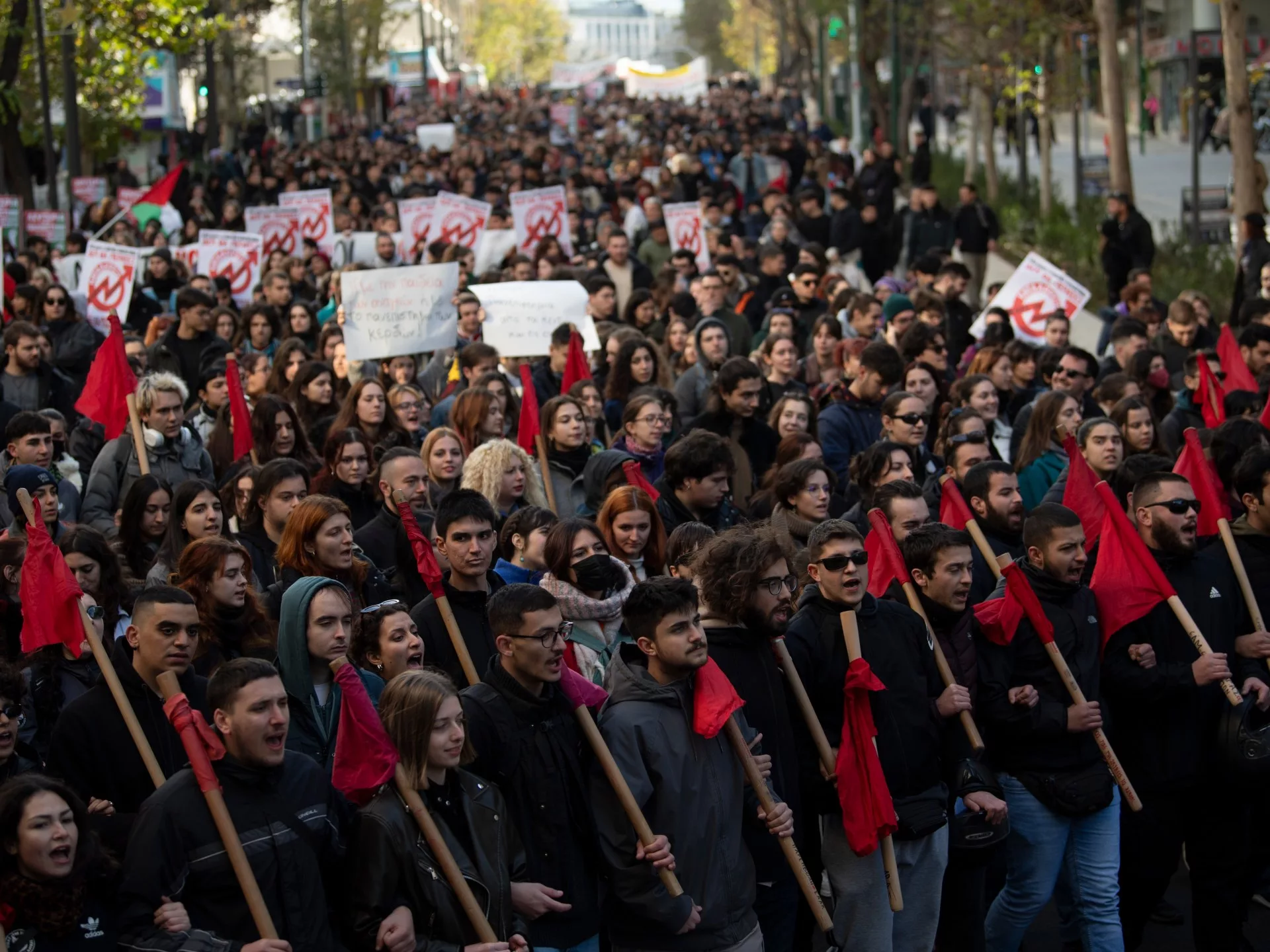 Fotos: Estudiantes griegos protestan contra el plan gubernamental para universidades privadas |  Noticias de educación