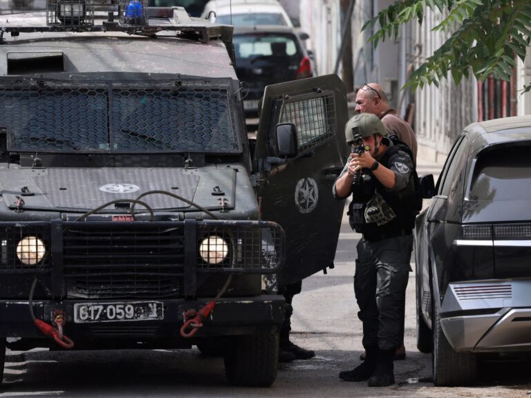 Hombre palestino asesinado en Cisjordania por soldados israelíes de respaldo de colonos | Noticias de conflicto de Israel-Palestina