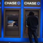 JPMorgan comienza a demandar a sus clientes por "fracaso del dinero infinito"