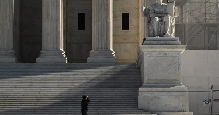 La Corte Suprema considerará las leyes de redes sociales de Texas y Florida