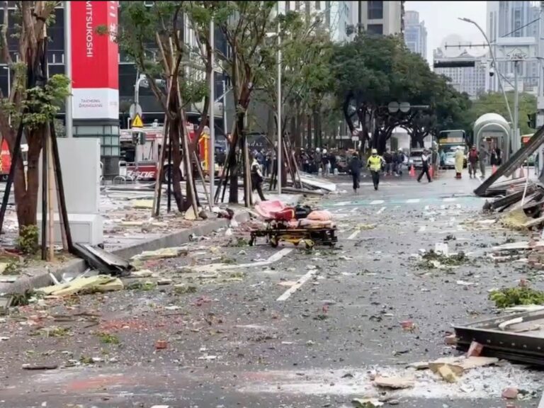 La explosión en la tienda del departamento de Taiwán mata a cuatro | Noticias