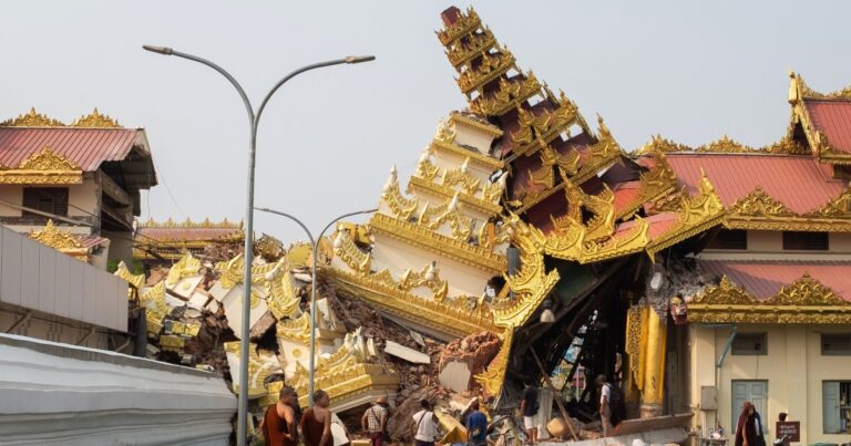La falta de equipo para correr para salvar sobrevivientes de terremotos en Myanmar | Noticias de terremotos