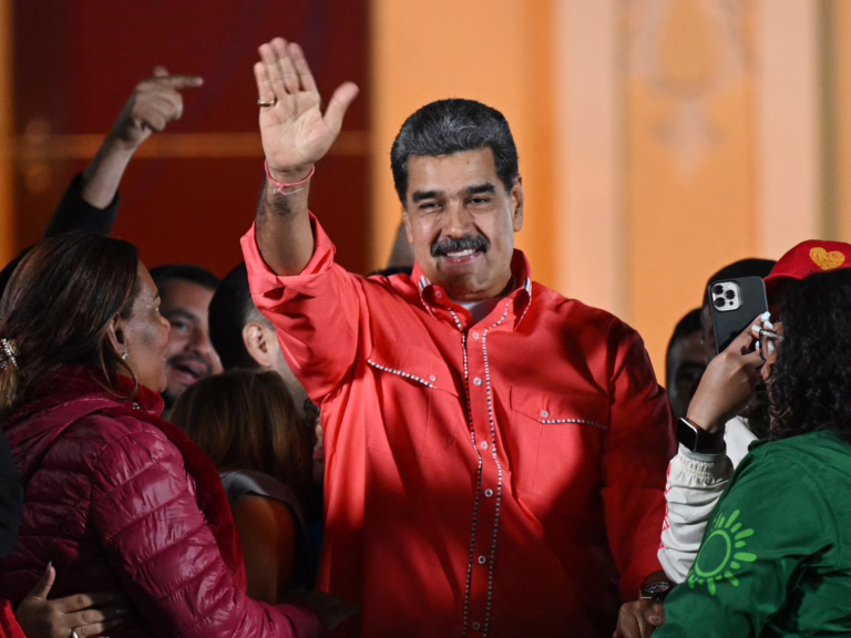 Maduro triunfa en elecciones venezolanas boicotadas por la oposición | Noticias de política