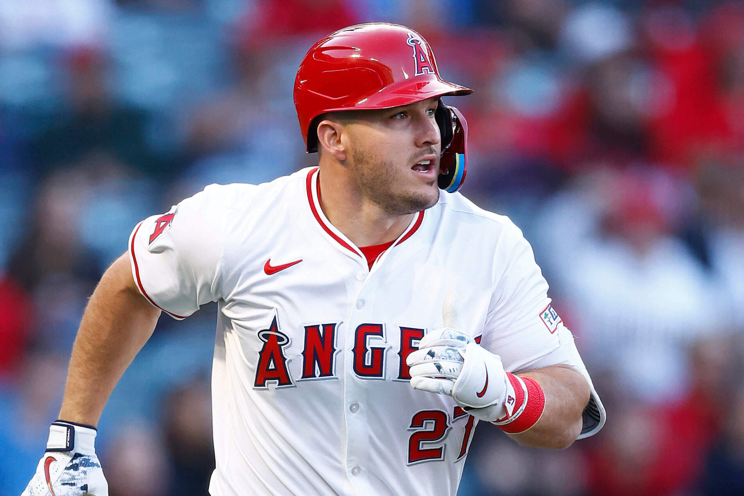 Mike Trout de los Angelinos está 'devastado' por perderse el resto de la temporada por otro desgarro de menisco