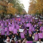 Miles de personas protestan contra la violencia sexual en Francia | Noticias de la Unión Europea