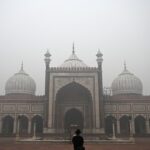 Nueva Delhi, India, envuelta en smog tóxico mientras la lectura de contaminación alcanza un récord | Noticias ambientales