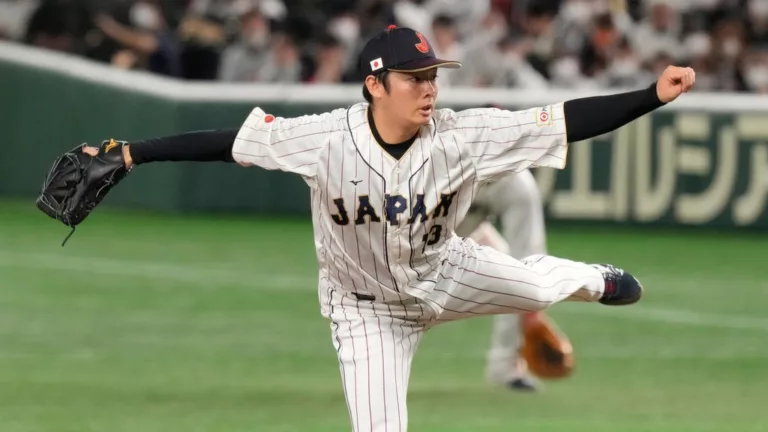 Padres y relevista Yuki Matsui acuerdan contrato por 5 años