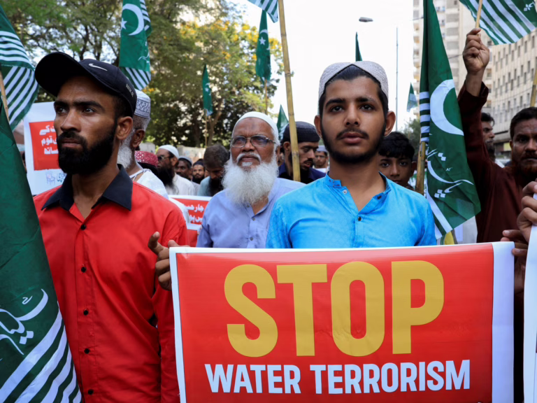 Pakistán anuncia medidas de represalia contra India después del ataque de Caxemira | Noticias de conflicto