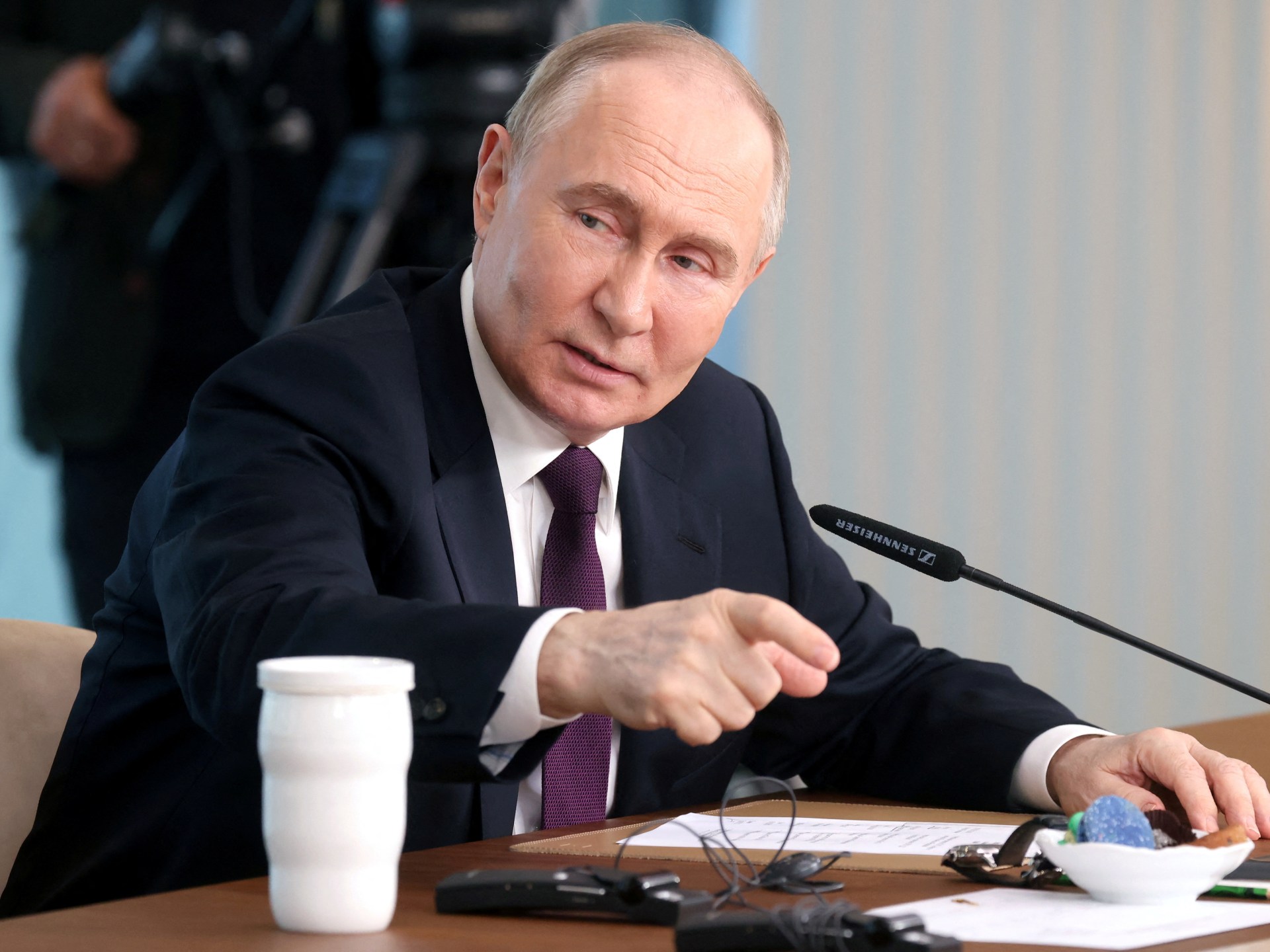 Putin advierte a Occidente sobre las armas y el arsenal nuclear de Ucrania en una conferencia de prensa |  Vladímir Putin Noticias