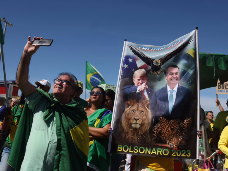 Rallies celebrados en Brasil en apoyo de Bolsonaro en problemas, enfrentando peligro legal | Jair Bolsonaro News