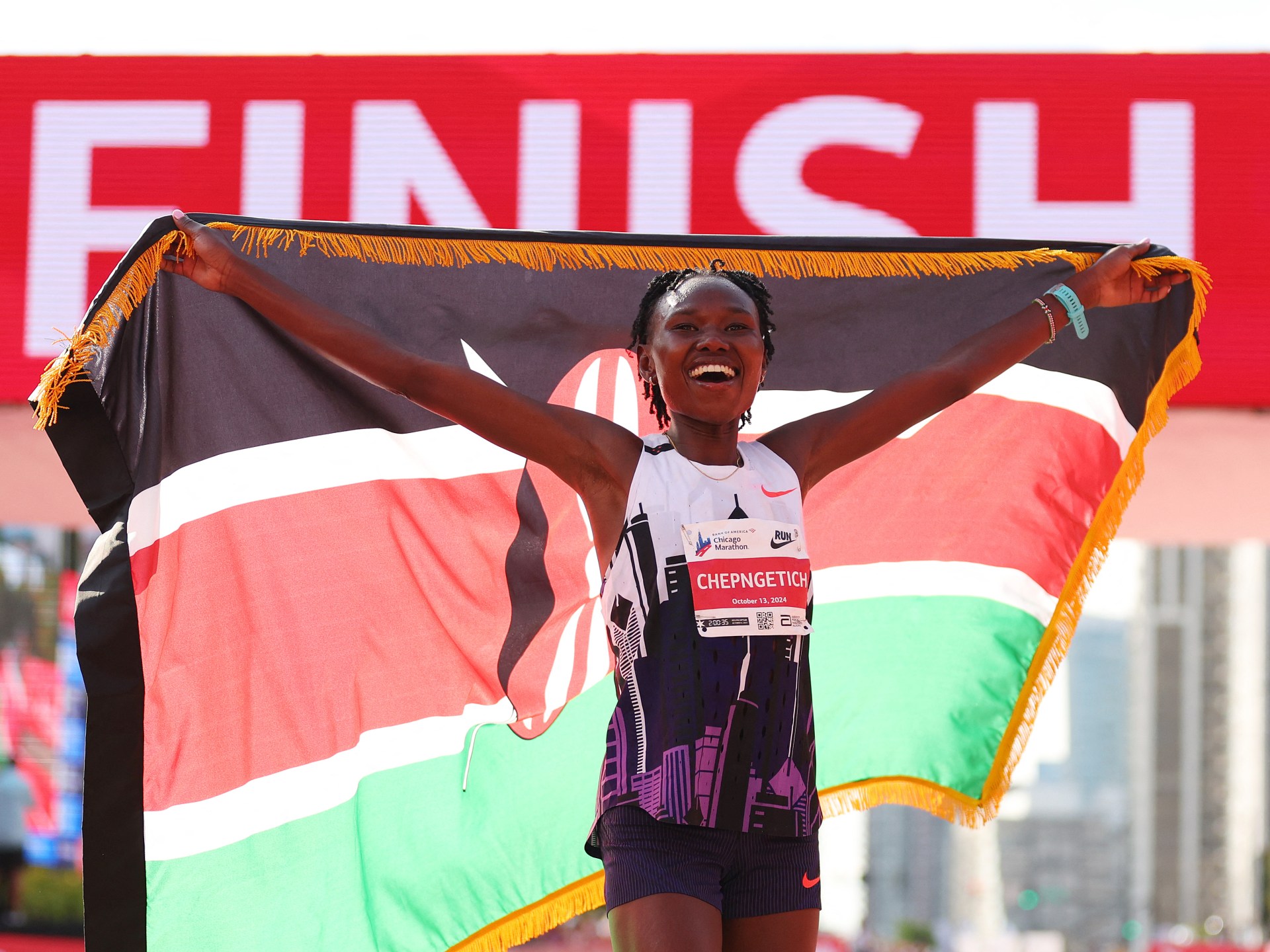 Ruth Chepngetich, de Kenia, bate récord mundial femenino en maratón de Chicago | Noticias de atletismo