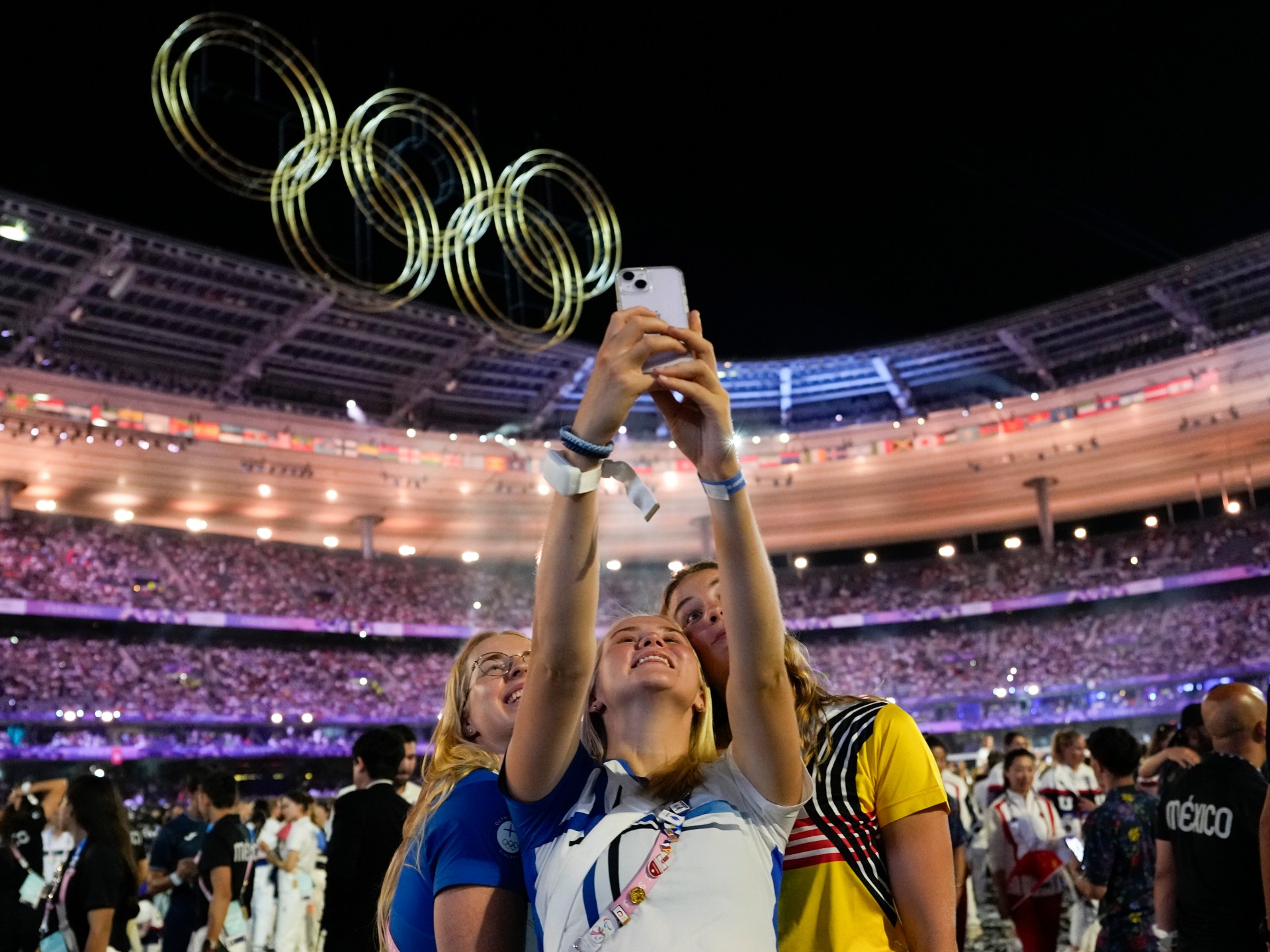 Se cierra el telón de París 2024 mientras la llama olímpica pasa a Los Ángeles | Noticias de los Juegos Olímpicos de París 2024