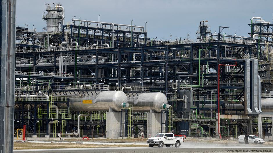 Strike at Dangote oil refinery ended by union – DW – 10/01/2025