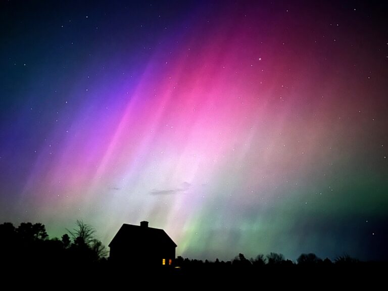 Tormenta solar produce impresionantes auroras boreales en EE.UU., Reino Unido y Rusia |  Noticias en fotos