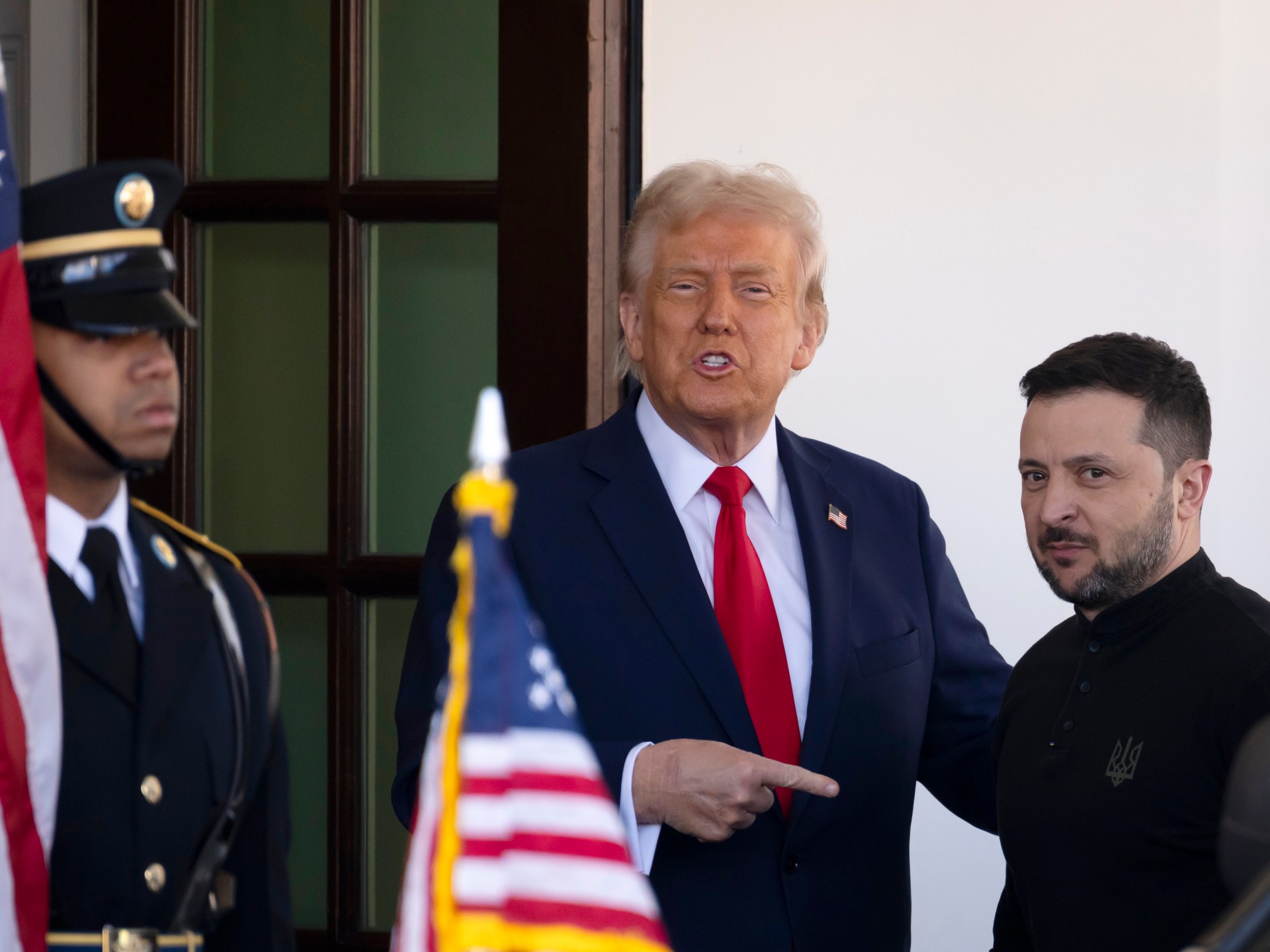 Trump detiene la ayuda militar a Ucrania después de unirse a Zelenskyy | Noticias de Donald Trump