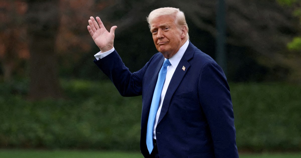 Trump insiste en que "no está bromeando" al buscar un tercer mandato como presidente | Noticias de Donald Trump