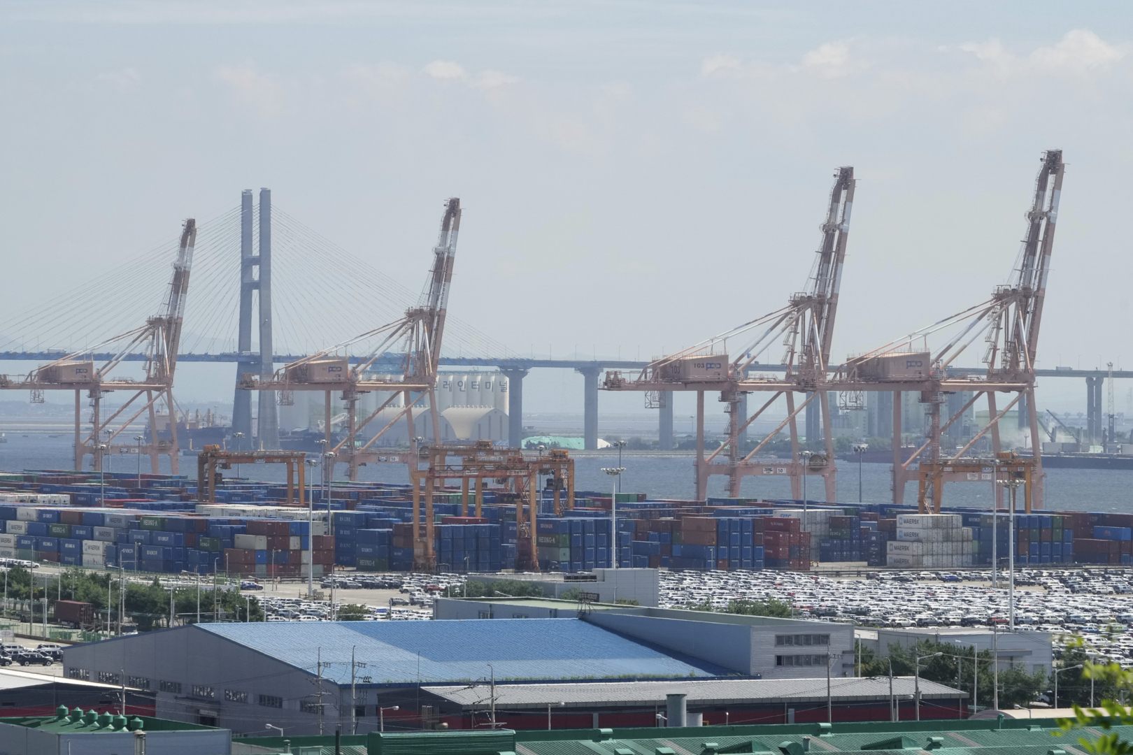 Trump para crear tarifas de acero y aluminio en cientos de bienes | Noticias de guerra empresarial